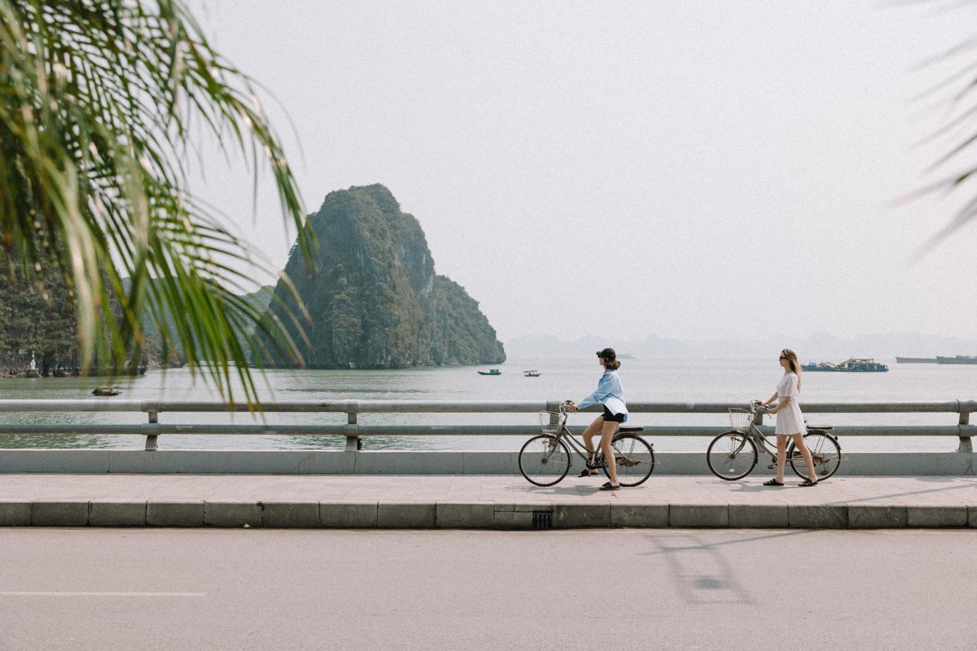 Deja Vu House Ha Long Hotel Eksteriør billede